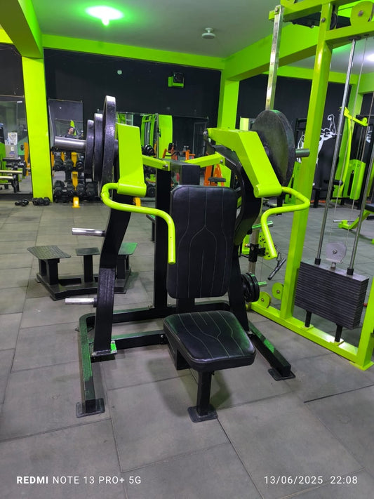 Máquina de Ejercicios Body Evolution XT